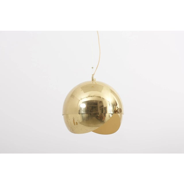 1950s Large Adjustable Brass Pendant Lamp Attributed to Münchner Werkstätten, Germany, 1950s For Sale - Image 5 of 18