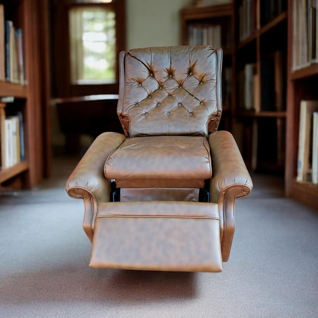 1970s A Timeless Classic: The Genuine Vintage Stratolounger Recliner For Sale - Image 5 of 9