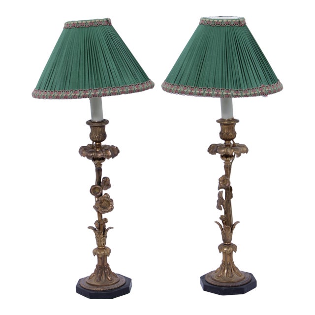 1970s Pair of Bronze Louis XV Style Table Lamps For Sale