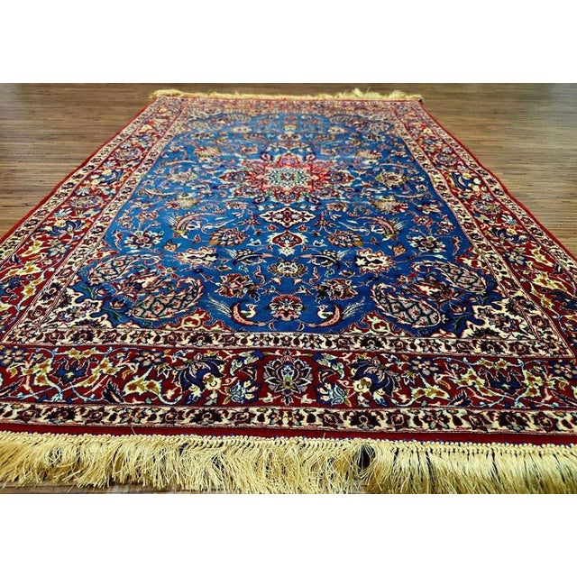 Middle Eastern Isfahan Rug in Hand-Knotted Silk For Sale - Image 5 of 11