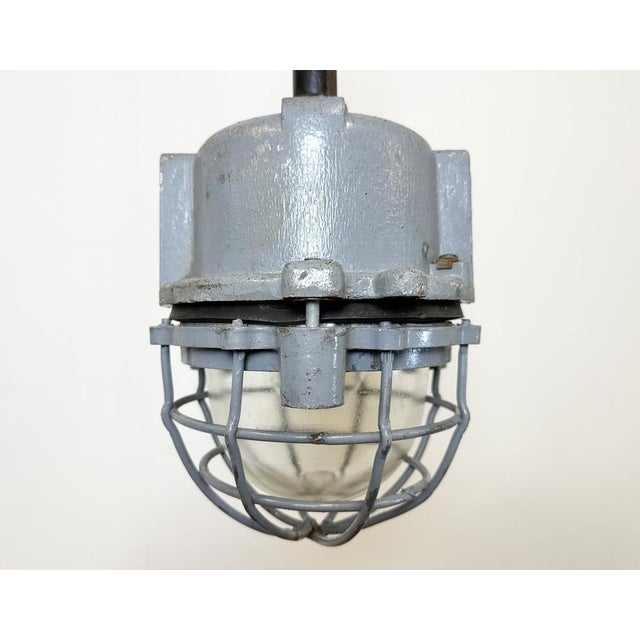 Industrial Dark Grey Cast Aluminium Explosion Proof Light from Elba, 1970s For Sale - Image 3 of 17