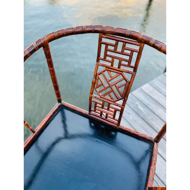 Wood 19th Century English Colonial Chinese Fretwork Back Chinoiserie Bamboo Chair. For Sale - Image 7 of 11