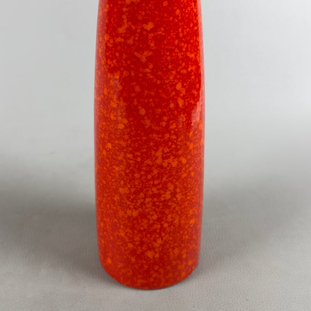 Red Ceramic Vase with Lava Effect from Artigianato Italiano, 1970s For Sale - Image 7 of 11