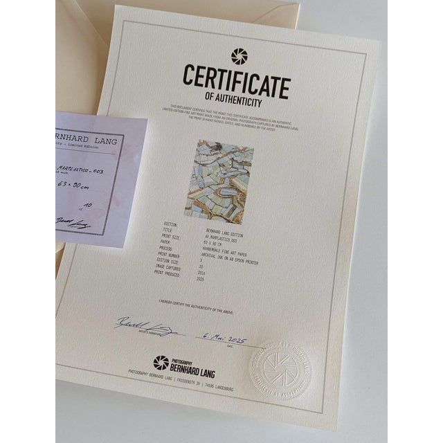 "AV_MarPlastico_003" Contemporary Limited Edition Fine Art Photograph Print by Bernhard Lang For Sale - Image 9 of 9