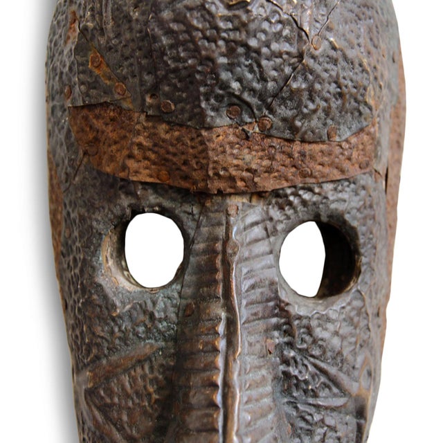 Tribal Vintage Marka Bamana African Tribal Mask / Sculptural Wall Object For Sale - Image 3 of 3