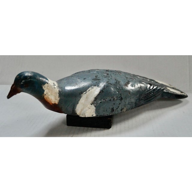 A great vintage cast aluminium pigeon decoy patented by John Peskett in 1946. Made from Aluminium, hand painted retaining...