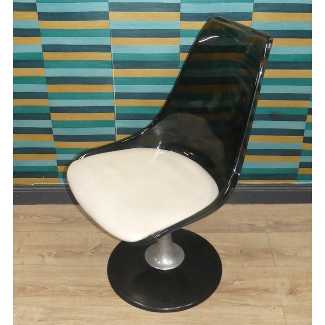 1970s Space Age Acrylic Glass Tulip Swivel Chairs from Chromcraft, USA, 1970s, Set of 4 For Sale - Image 5 of 13