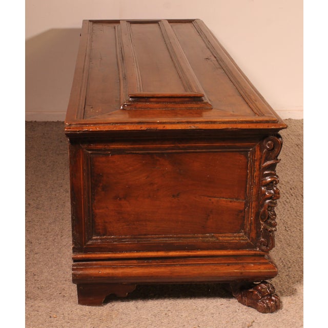 Wood Italian Renaissance Cassone or Wedding Chest in Walnut with Coat of Arms, 16th Century For Sale - Image 7 of 13