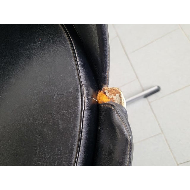 Vintage Cone Chair in Steel and Skaî by Verner Panton, 1960s, in Worn conditions. Designed 1960 to 1969 I have official...