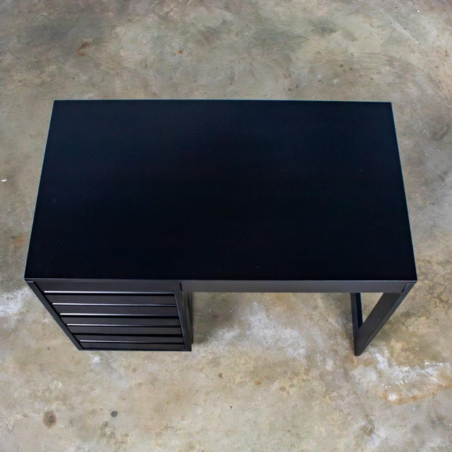 Mid-20th Century MCM Desk by Sligh Furniture Cross Country Line With Black Painted Frame For Sale - Image 10 of 17