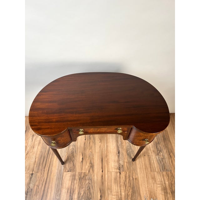 Wood Vintage Edwardian Sheraton Revival Kidney-Form Dressing Table C. 1940 For Sale - Image 7 of 7