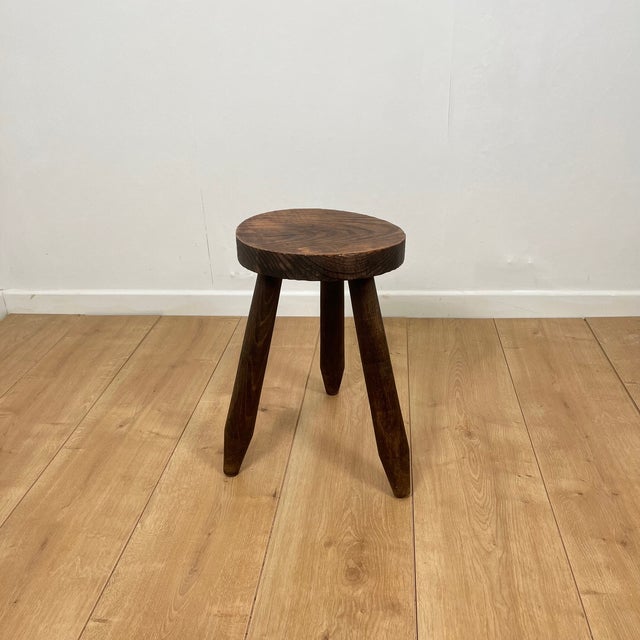 Contemporary Small Brutalist Tripod Stool in Wood, 1950s For Sale - Image 3 of 11