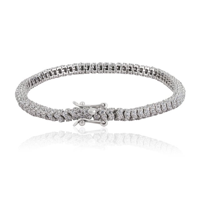 Art Deco 1980s Vintage Style Pavé Set White Zircon Tennis Bracelet in Sterling Silver 7 Inch For Sale - Image 3 of 14