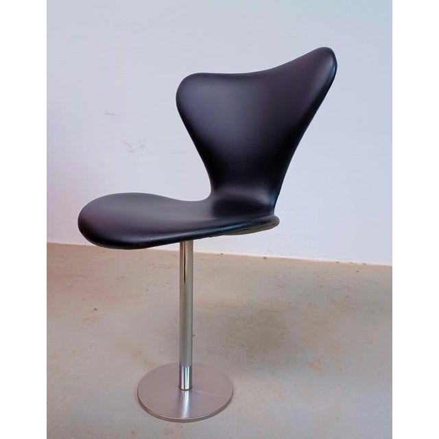 1960s Rare Arne Jacobsen Butterfly Auditorium chairs by Fritz Hansen Extremly rare auditorium version of the Iconic chair...
