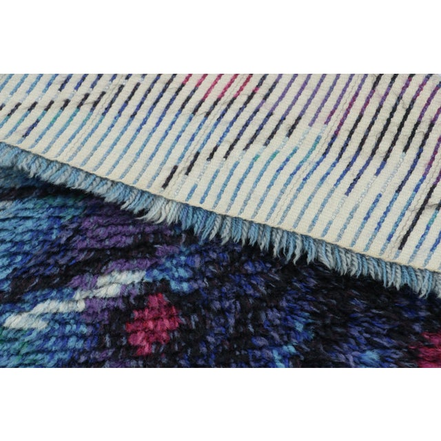 Vintage Swedish Rya Runner With Blue and Purple Sunburst Pattern - Rug & Kilim For Sale In New York - Image 6 of 6