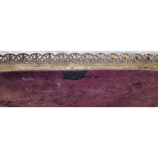 1950s Hollywood Regency MIrrored Perfune Tray For Sale In West Palm - Image 6 of 6