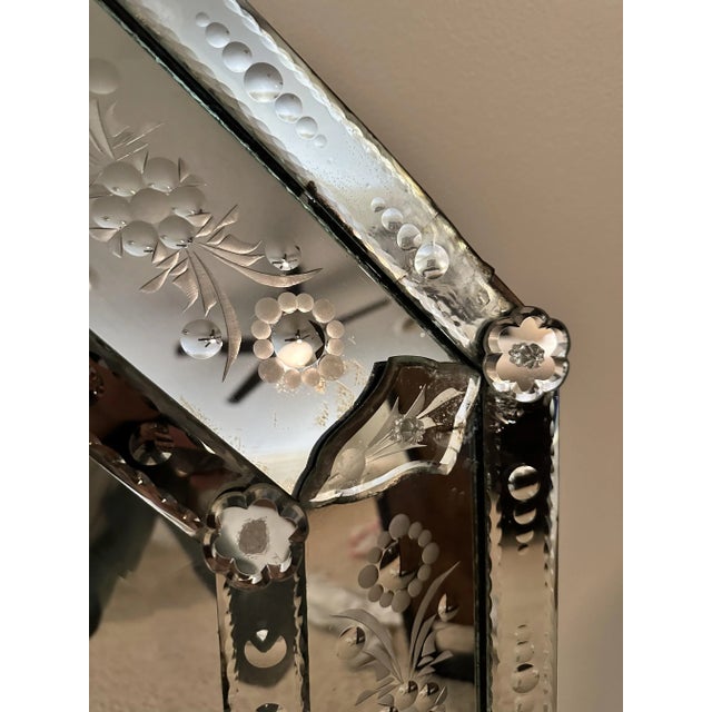 La Barge Venetian Mirror For Sale In Greensboro - Image 6 of 11