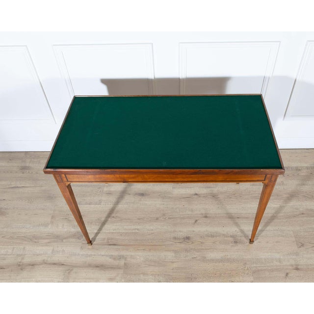Wood Late 18th-Century Tric Trac Games Table in Varnished Marquetry For Sale - Image 7 of 13