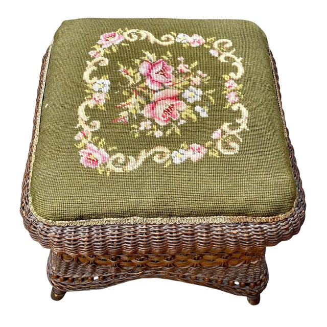 Late 19th Century Antique 19th Century Heywood Wakefield Wicker Foot Stool Ottoman For Sale - Image 5 of 18