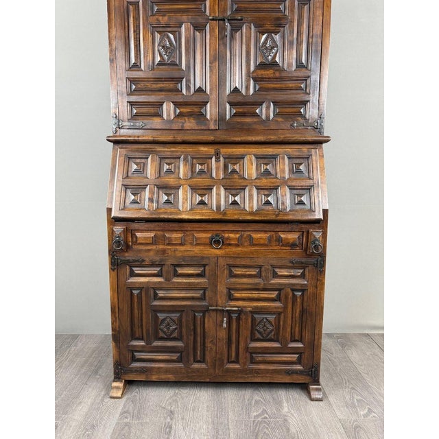 Brown 19th Century Neo-Renaissance Carved Wooden Writing Desk For Sale - Image 8 of 12
