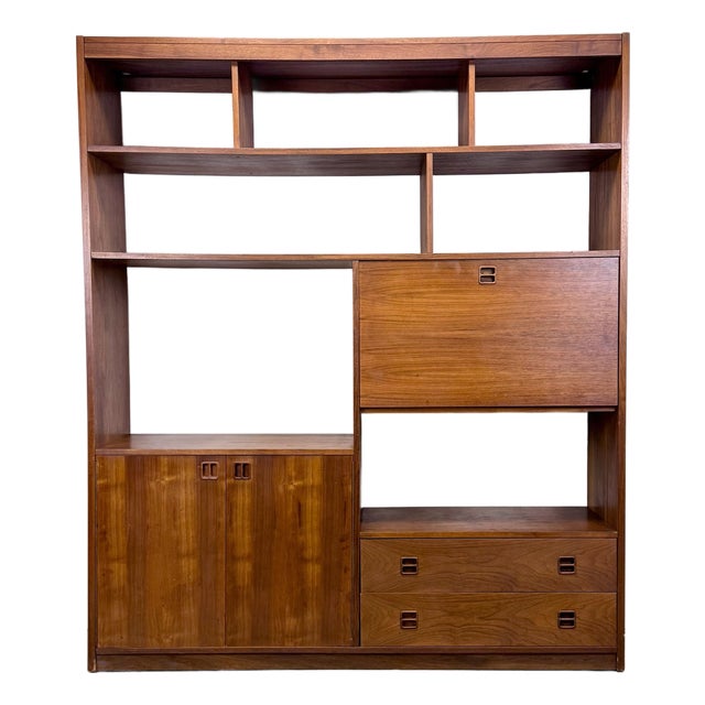 Mid Century Danish Modern Style Walnut Wall Unit / Bookcase / Writing Desk / Cabinet For Sale
