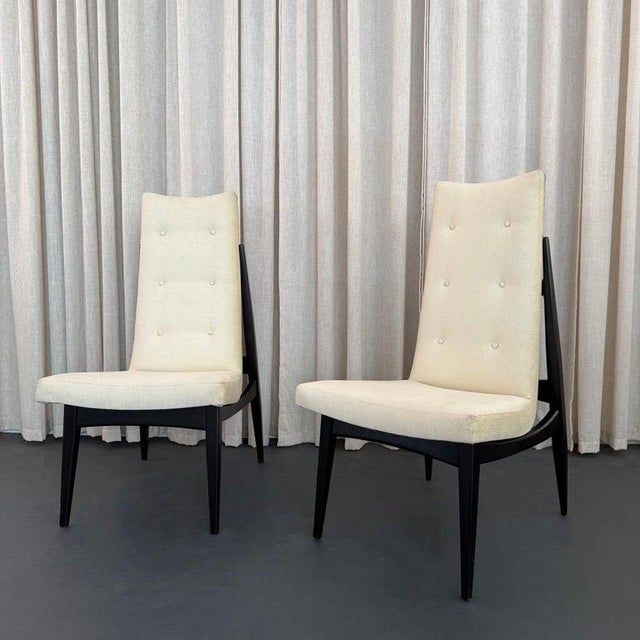 Mid-Century Modern Pair of Mid-Century Modern Highback Accent Chairs, Two-Tone Upholstery For Sale - Image 3 of 12