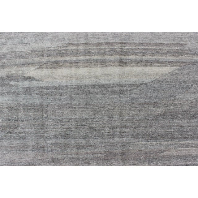 Gray Very Large Modern Kilim With Solid Minimalist Design in Variation of Gray Tones For Sale - Image 8 of 13