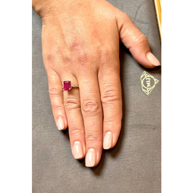 2.5 Ct Emerald Cut Treated Ruby & 0.15 ct Diamond Ring 14 Kt White Gold Size 5 For Sale - Image 9 of 18