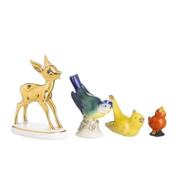 20th Century Porcelain Pieces, Set of 4 For Sale - Image 6 of 6