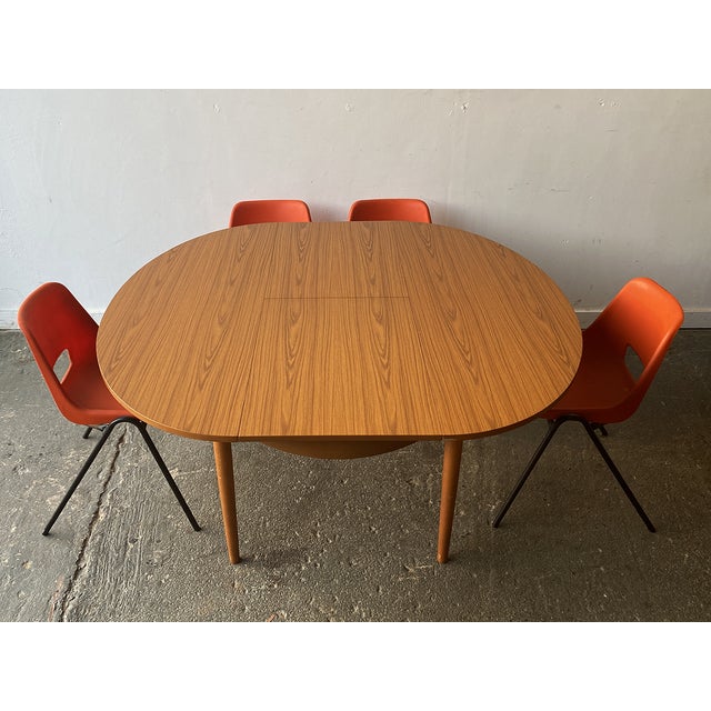 1960s Mid-Century Extending Dining Table in Teak Grain and Formica from Schreiber, 1960s For Sale - Image 5 of 11