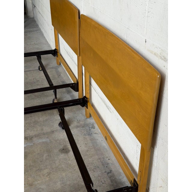Brown Heywood Wakefield Solid Maple Wood Twin Size Bed Frames Set of 2 Mid-Century Modern 1950s For Sale - Image 8 of 10