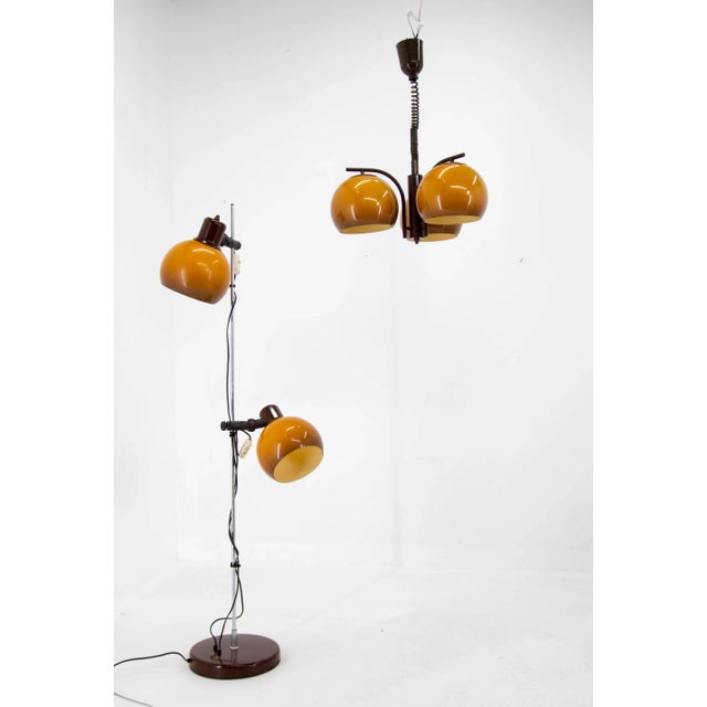 Floor lamp with adjustable shades: Height: 150cm, Width: 50cm, Depth: 27cm Chandelier with adjustable height: max: 151cm,...