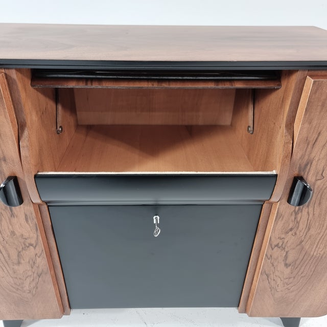 Art Deco Bar Cabinet by Jindrich Halabala for Up Závody, 1940s For Sale - Image 13 of 15