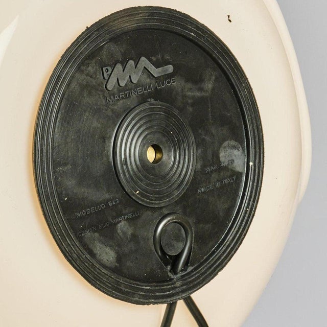 Foglia - '643' table light made by elio martinelli, 1969. H. 43 cm, ø 46 cm. Made by martinelli luce, lucca. Plastic,...