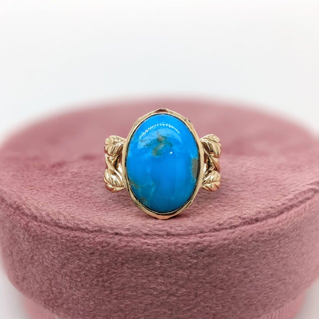 5.3ct Turquoise Ring With Earth Mined Diamond Accents: In Solid 14k Gold , Size 6.75 For Sale - Image 4 of 9