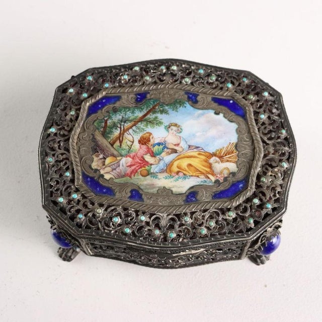 Silver and Enamel Box For Sale - Image 3 of 13