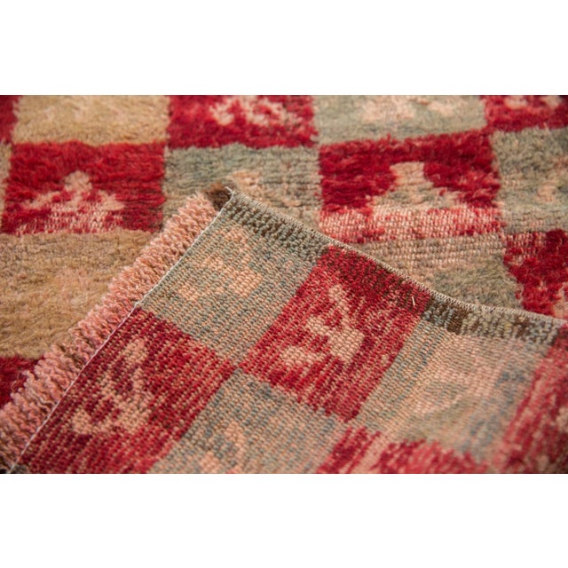 Vintage Distressed Tulu Rug - 2'4" X 3'9" For Sale In New York - Image 6 of 10