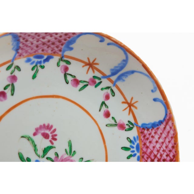 Late 18th Century 18th Century Chinese Export Famille Rose Plate For Sale - Image 5 of 6