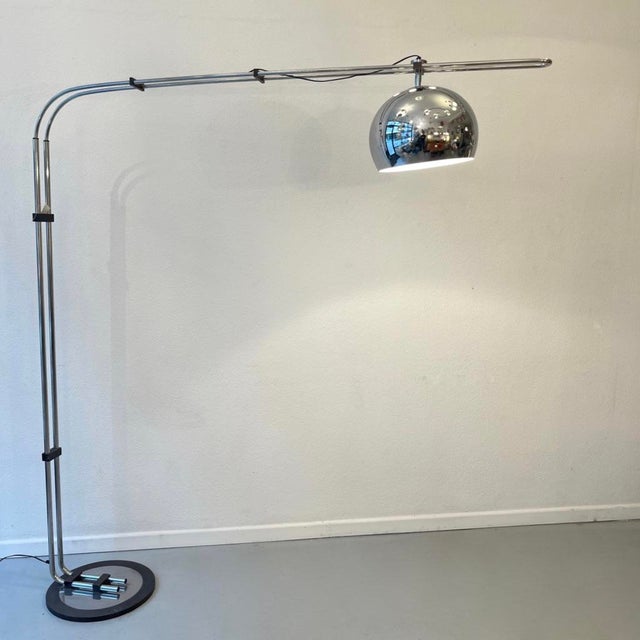 Angled Floor Lamp in Chromed Metal and Cast Iron from Zonca, 1970s For Sale - Image 3 of 9