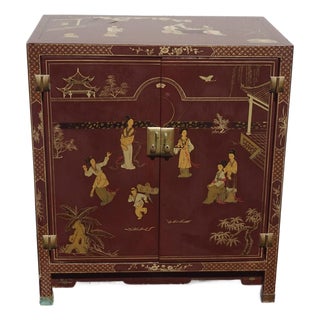 Vintage Chinese Asian Burgundy Lacquer Floral Chinoiserie Cabinet ~ Side Table For Sale