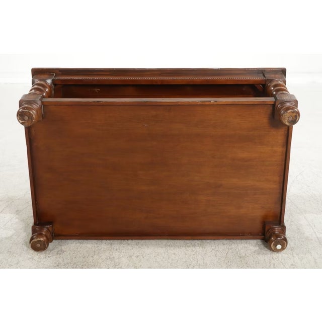 Late 20th Century Spanish Baroque Oak Coffee Table With Barley Twist Legs For Sale In Cincinnati - Image 6 of 7
