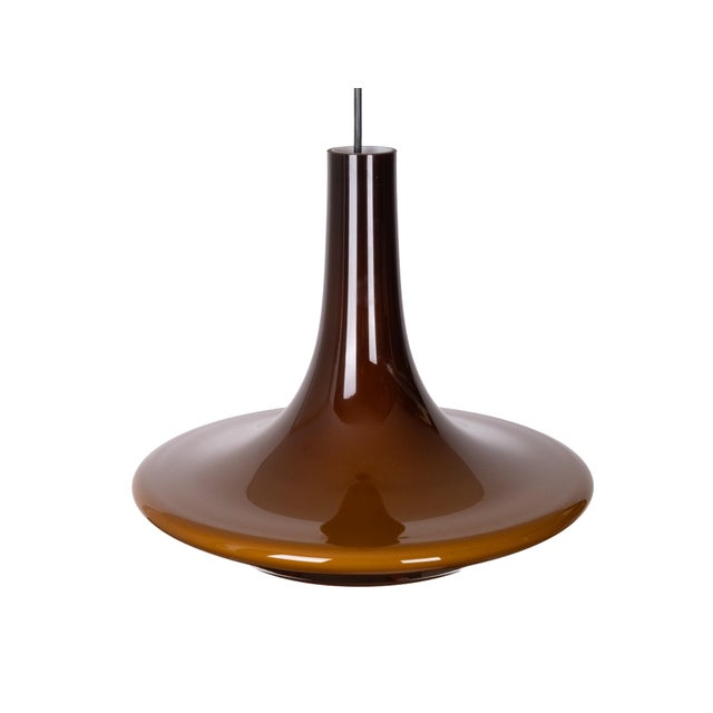Beautiful tulip-shaped ceiling lamp in amber-coloured Murano glass, with its original signed sticker. Very nice effect...
