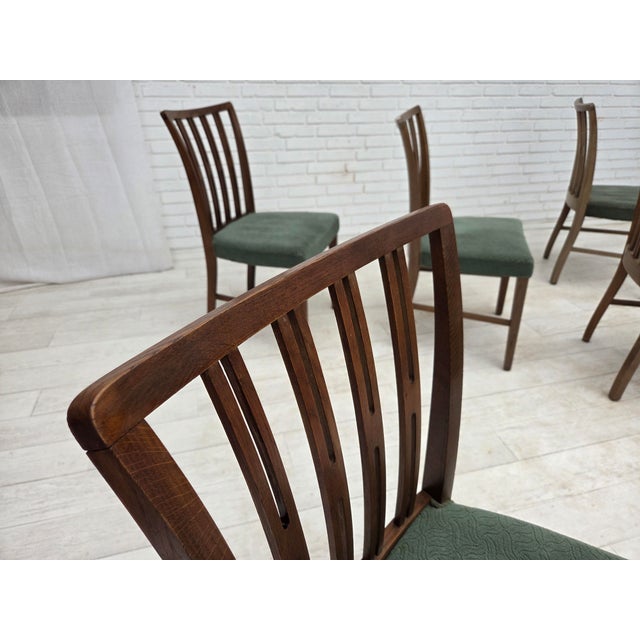 1960s, set of 6 Danish dining chairs. Green furniture wool, dark oak wood. Original good condition: no smells, no stains...