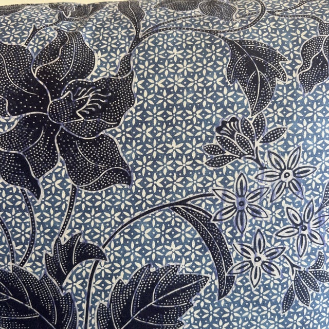 2020s Custom Designer Boxed Pillow in Quadrille Blue Antik Batik Down Insert Contrasting Box Banding For Sale - Image 5 of 6