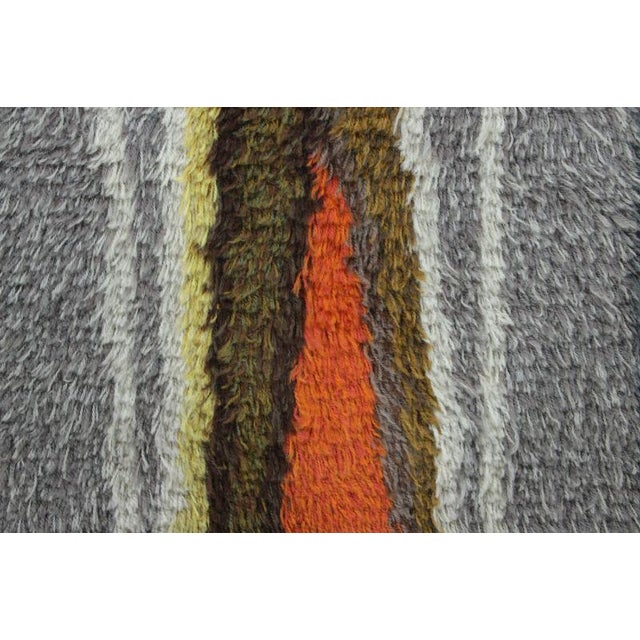 Mid-Century Modern Vintage Swedish Rya Rug With Gray and Orange Vertical Geometry - Rug & Kilim For Sale - Image 3 of 8