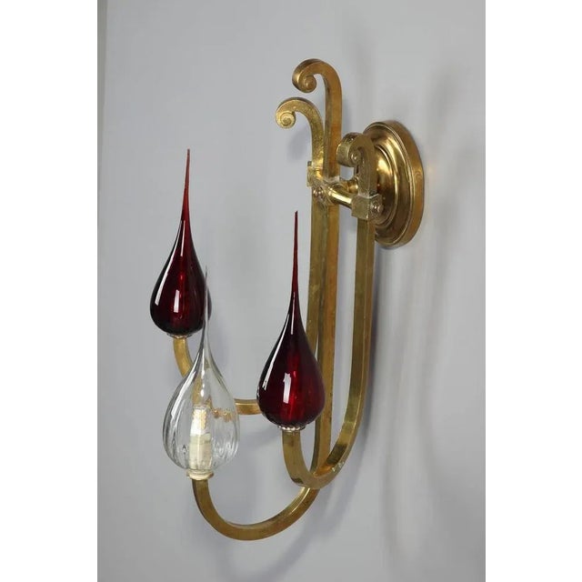 Red Art Deco Gilded Brass Sconce with Contemporary Glass Globes, 20th Century For Sale - Image 8 of 10
