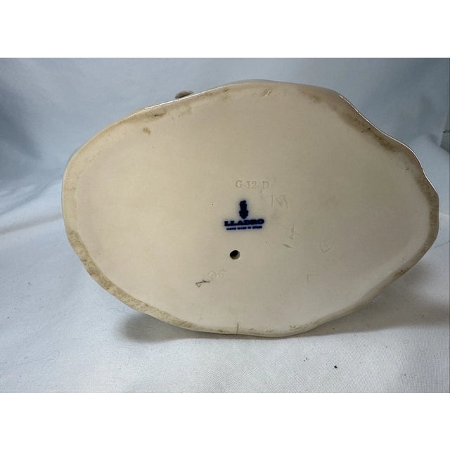 Lladro Vintage MCM Lladro Porcelain Puppy Love 10 Inches Tall Figurine For Sale - Image 4 of 4