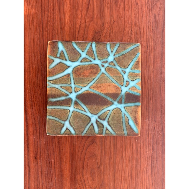 Mid-Century Modern Square Studio Ceramic Bowl by Pirjo Nylander, Finland, 1960s For Sale - Image 3 of 8
