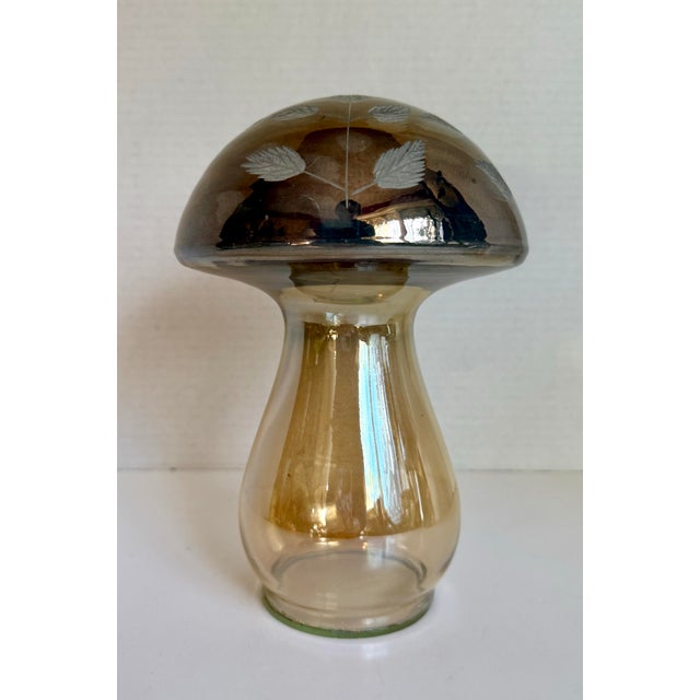 Late 20th Century Vintage Etched Art Glass Mushroom Smoky Gray and Amber Decorative Glass Sculpture For Sale - Image 5 of 10