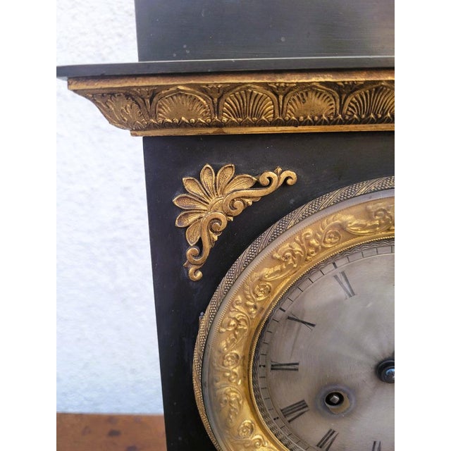 19th Century Clock with Warrior Helmet in Bronze For Sale - Image 17 of 18